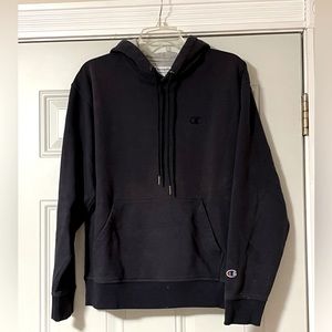 Champion hooded Navy sweatshirt - medium